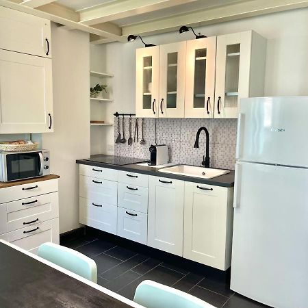 Appartamento Cozy Loft Marina View Savona Esterno foto
