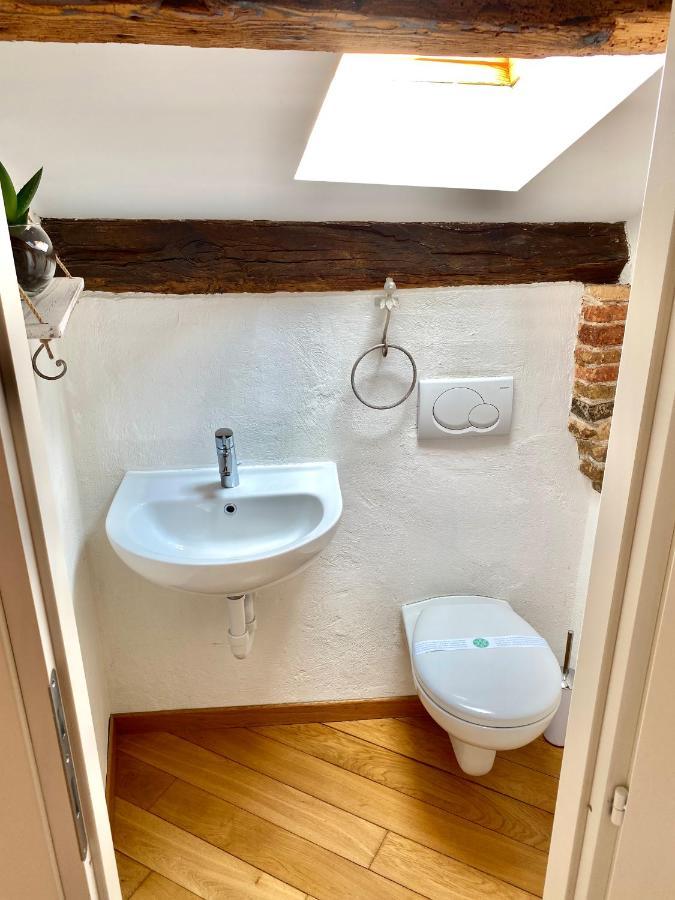 Appartamento Cozy Loft Marina View Savona Esterno foto
