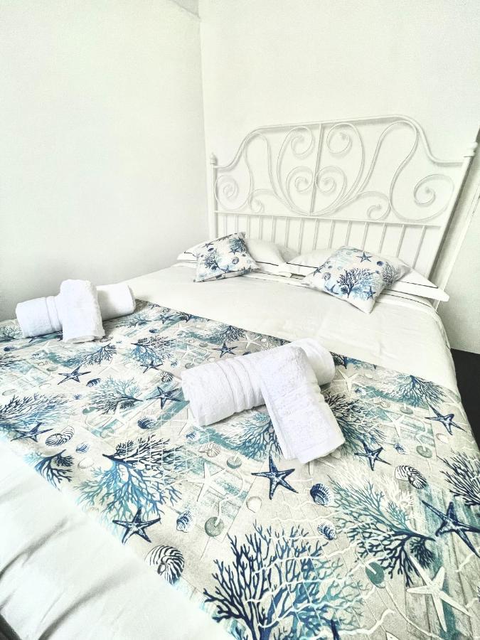Appartamento Cozy Loft Marina View Savona Esterno foto