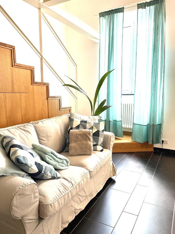 Appartamento Cozy Loft Marina View Savona Esterno foto