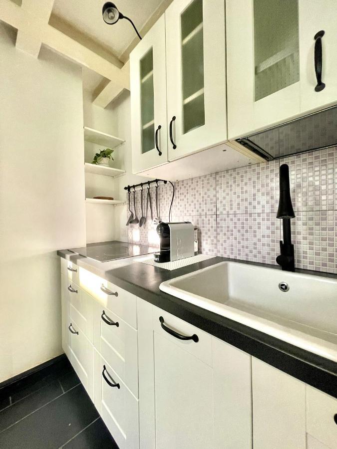 Appartamento Cozy Loft Marina View Savona Esterno foto